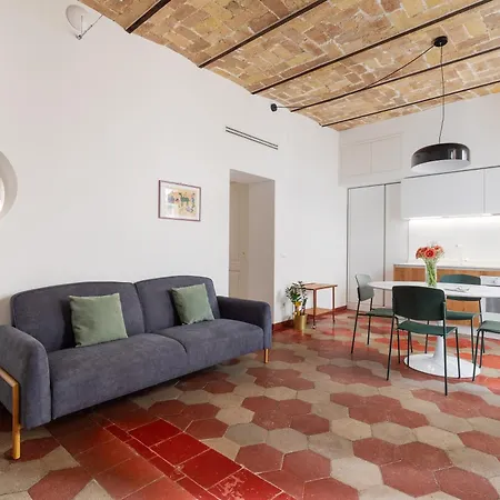 Welcome To Vatican Appartement *